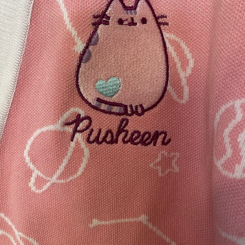 Like NEW Pusheen Cat Pink White Cardigan Sweater Size XL/1X Hello Kitty - Picture 3 of 8